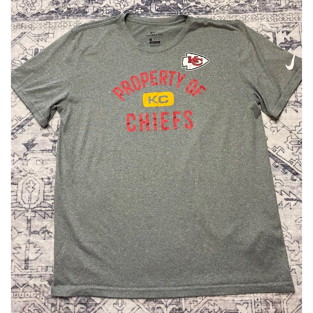 Nike Kansas City Chiefs Gray T-Shirt Mens Size S Dri-FIT Polyester Short Sleeve